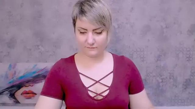 Image 11 of djullia Stream on Chaturbate on 13 months ago