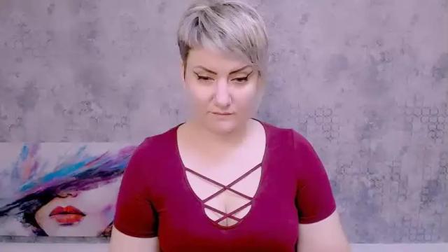 Image 6 of djullia Stream on Chaturbate on 12 months ago