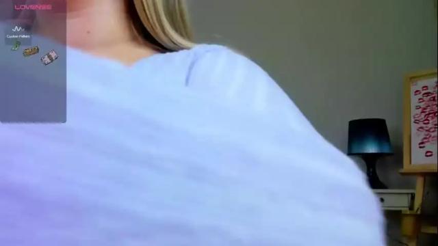 Image 3 of do_u_want_alice Stream on Chaturbate on 1 month ago