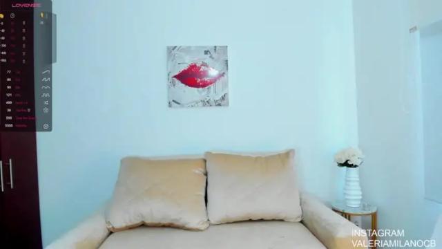 Image 11 of dolcce_peccato Stream on Chaturbate on 21 months ago