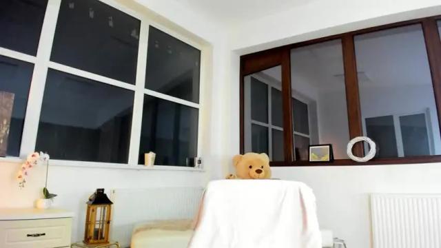 Image 12 of dolce_eva Stream on Chaturbate on 16 months ago