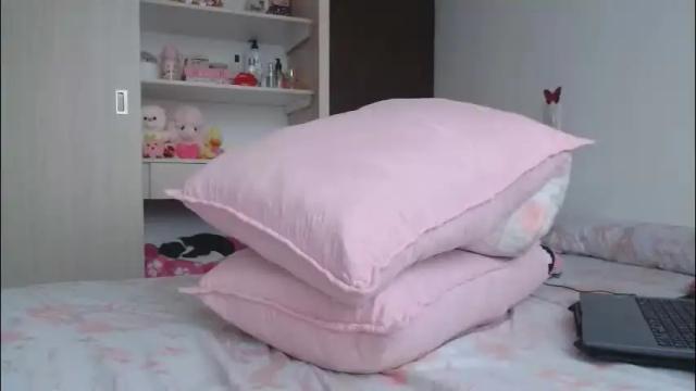 Image 6 of dolcevainin Stream on Chaturbate on 1 month ago