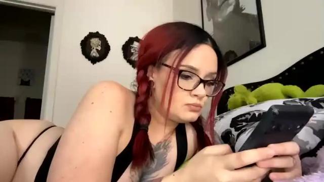 Image 11 of doll4sir Stream on Chaturbate on 19 months ago