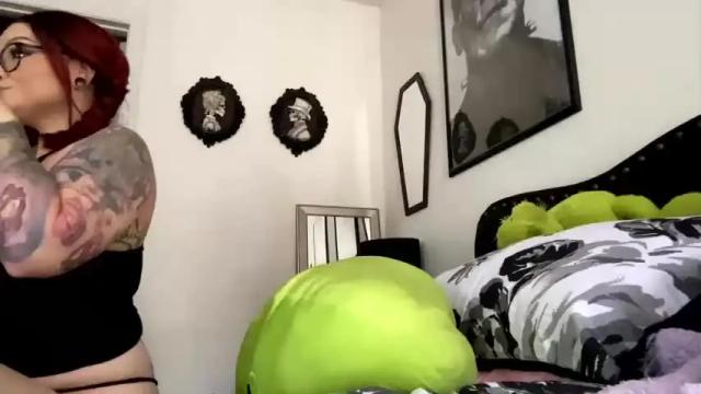 Image 12 of doll4sir Stream on Chaturbate on 19 months ago