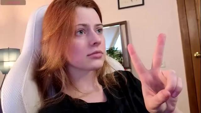 Image 4 of doll_lesli Stream on Chaturbate on 1 month ago
