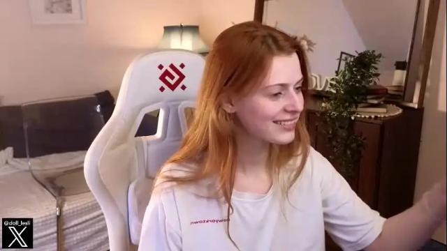 Image 10 of doll_lesli Stream on Chaturbate on 1 month ago