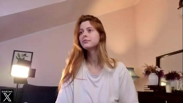 Image 7 of doll_lesli Stream on Chaturbate on 1 month ago