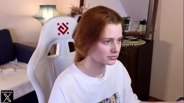 Image 2 of doll_lesli Stream on Chaturbate on 1 month ago