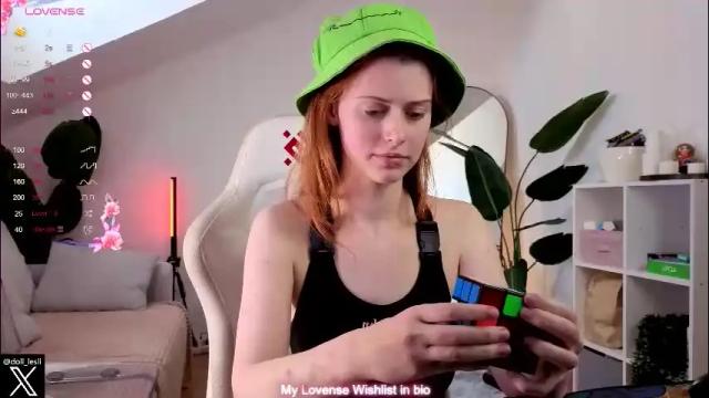 Image 12 of doll_lesli Stream on Chaturbate on 1 month ago