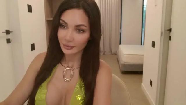 Image 2 of doll_lexi Stream on Chaturbate on 2 months ago