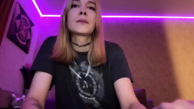 Image 7 of doll_more Stream on Chaturbate on 12 months ago