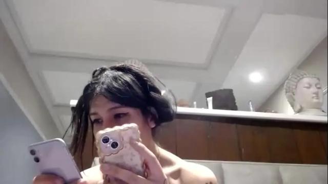 Image 3 of doll_sary Stream on Chaturbate on 2 months ago
