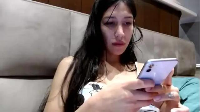 Image 7 of doll_sary Stream on Chaturbate on 2 months ago