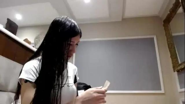 Image 4 of doll_sary Stream on Chaturbate on 1 month ago