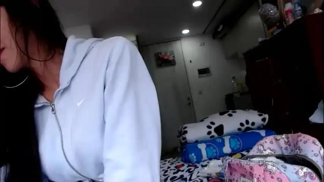 Image 4 of doll_sary Stream on Chaturbate on 1 month ago