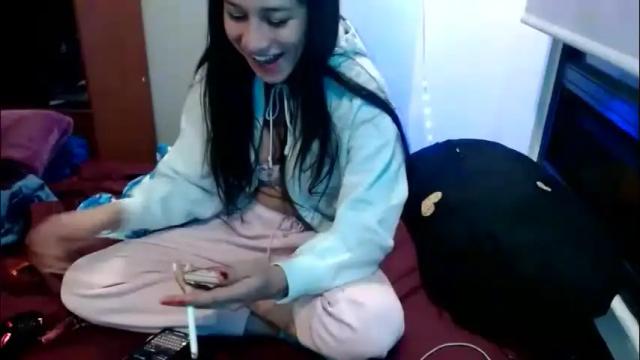 Image 2 of doll_sary Stream on Chaturbate on 1 month ago