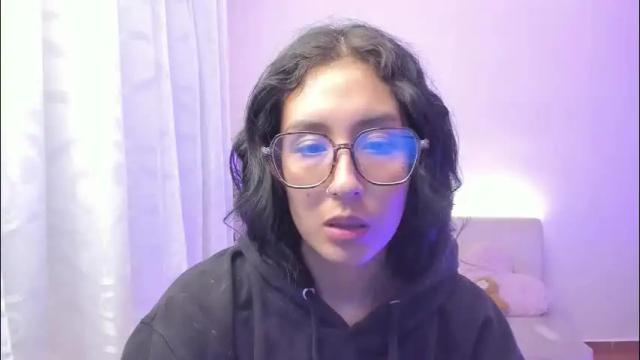 Image 11 of doll_waif Stream on Chaturbate on 2 months ago