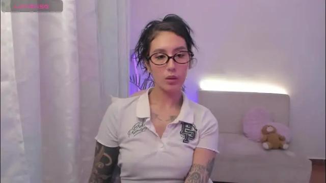 Image 7 of doll_waif Stream on Chaturbate on 2 months ago