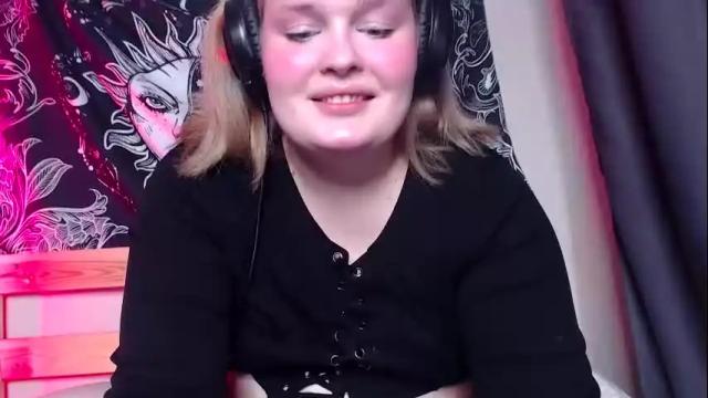 Image 4 of dolled_up_cvnt Stream on Chaturbate on 2 months ago