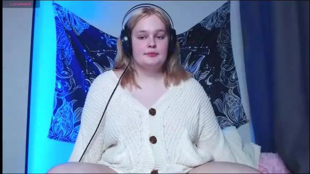 Image 3 of dolled_up_cvnt Stream on Chaturbate on 2 months ago