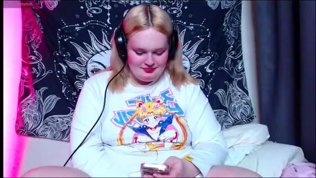 Image 7 of dolled_up_cvnt Stream on Chaturbate on 1 month ago