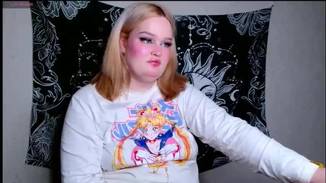 Image 6 of dolled_up_cvnt Stream on Chaturbate on 4 days ago