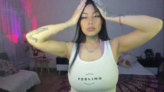 Image 2 of dollhoneycam Stream on Chaturbate on 2 months ago