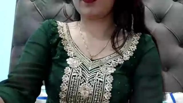 Image 6 of dollmeenu Stream on Chaturbate on 21 months ago