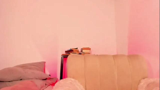 Image 4 of dolly_paige Stream on Chaturbate on 1 month ago
