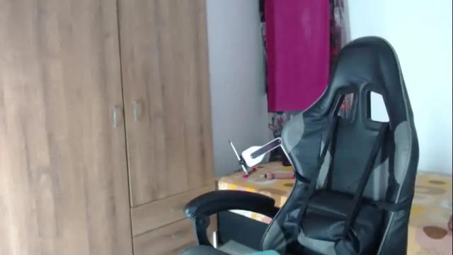 Image 12 of dolly_walker Stream on Chaturbate on 1 month ago