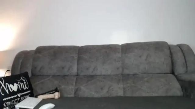 Image 10 of dollyjenne Stream on Chaturbate on 22 months ago