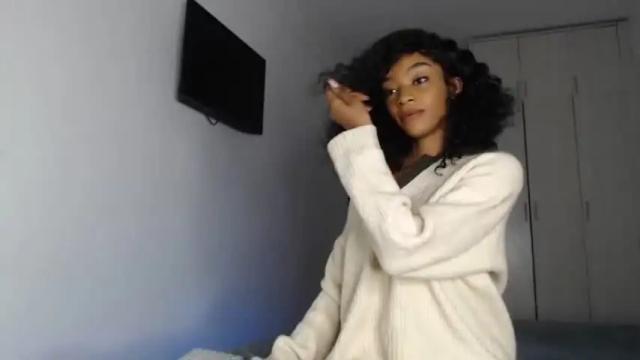 Image 12 of dollyjenne Stream on Chaturbate on 16 months ago