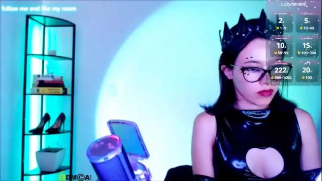 Image 3 of domgiirl Stream on Chaturbate on 1 month ago