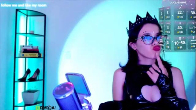 Image 6 of domgiirl Stream on Chaturbate on 1 month ago