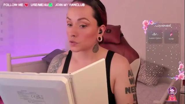 Image 7 of domina_deivis Stream on Chaturbate on 1 month ago
