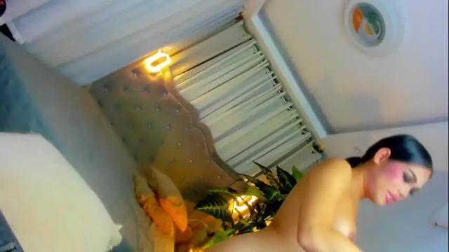 Image 10 of dominantgoddessontop Stream on Chaturbate on 1 month ago