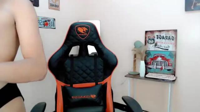 Image 3 of dominantjayson26 Stream on Chaturbate on 16 months ago