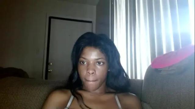 Image 7 of dominantkittyy Stream on Chaturbate on 15 months ago