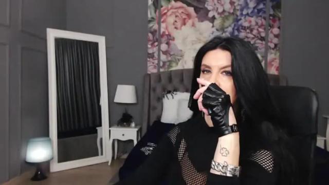 Image 2 of dommelisa Stream on Chaturbate on 13 months ago