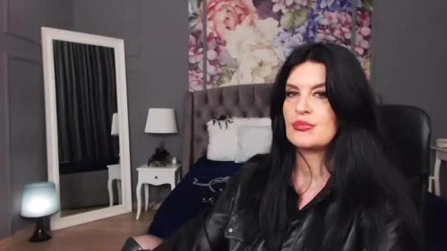 Image 3 of dommelisa Stream on Chaturbate on 12 months ago