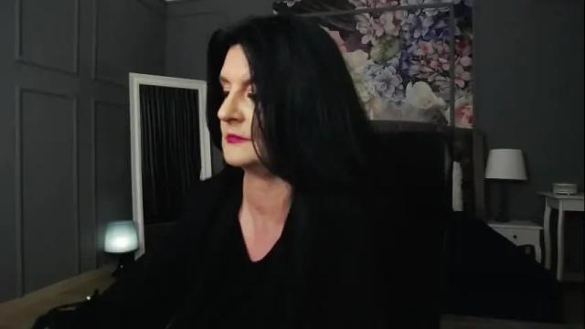 Image 2 of dommelisa Stream on Chaturbate on 1 month ago