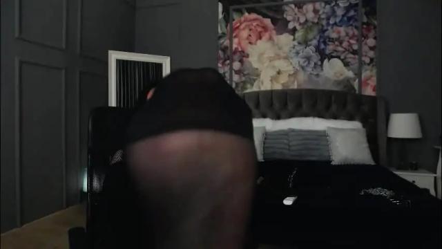 Image 2 of dommelisa Stream on Chaturbate on 1 month ago