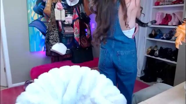 Image 4 of dommetomorrow Stream on Chaturbate on 2 months ago