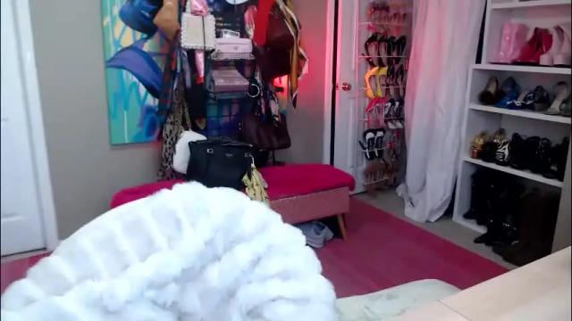 Image 6 of dommetomorrow Stream on Chaturbate on 1 month ago