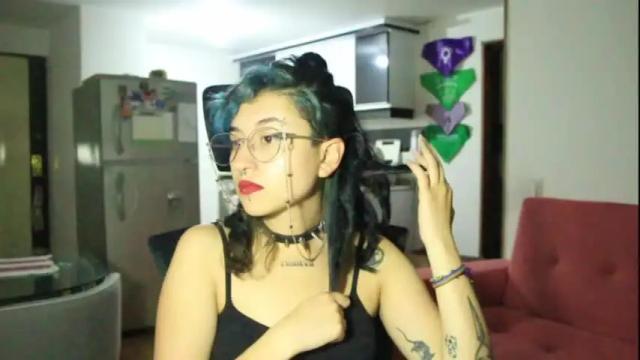 Image 4 of dommoontheythem Stream on Chaturbate on 25 months ago