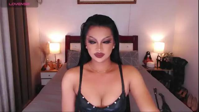 Image 10 of donia_maria Stream on Chaturbate on 2 months ago