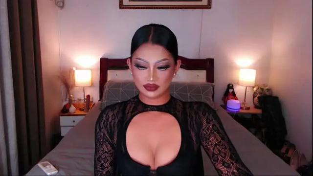 Image 12 of donia_maria Stream on Chaturbate on 2 months ago