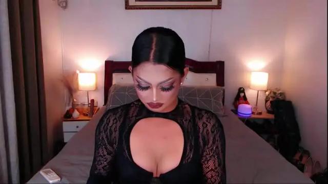Image 8 of donia_maria Stream on Chaturbate on 2 months ago