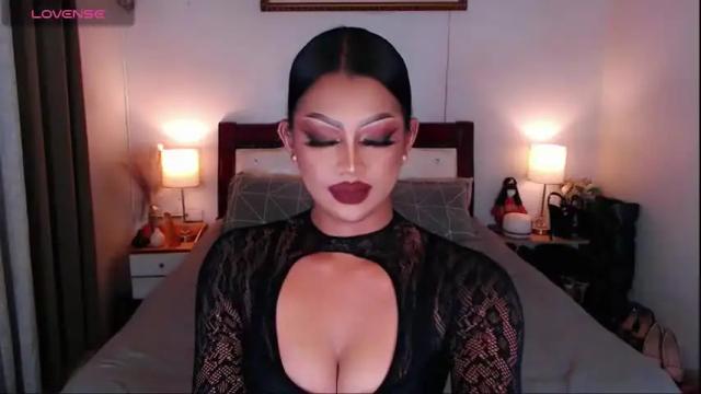 Image 2 of donia_maria Stream on Chaturbate on 2 months ago
