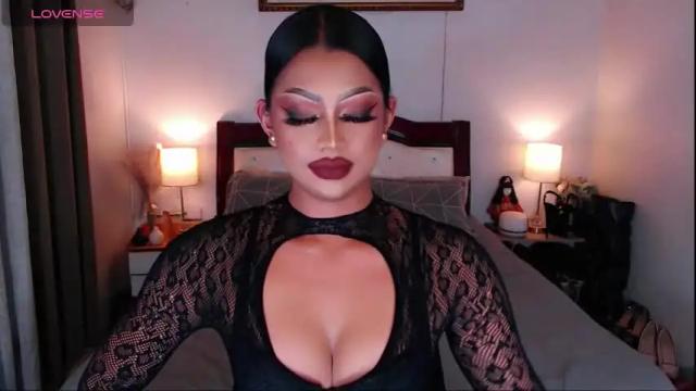 Image 3 of donia_maria Stream on Chaturbate on 2 months ago